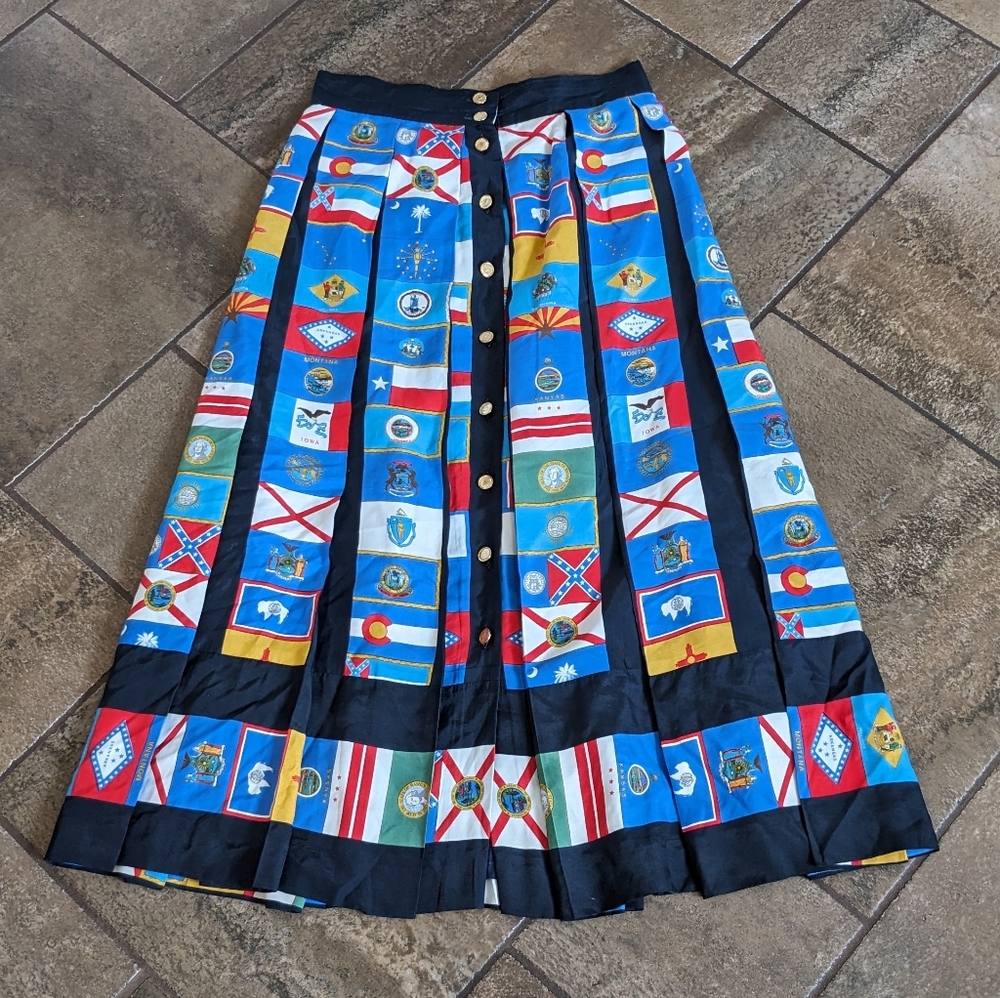 Vintage Rare Louis Feraud Pleated Midi Chic Euro State Flag Unique Skirt Size 6